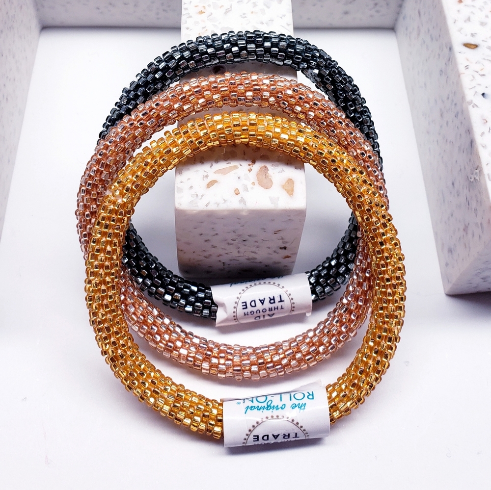 CHIC HAPPENS -Original Roll-On® Bracelets, 7" round, made in Nepal #2 (3 Pcs)